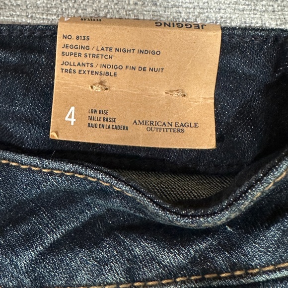 NWT 🆕 American Eagle Women's Jegging - Picture 3 of 5